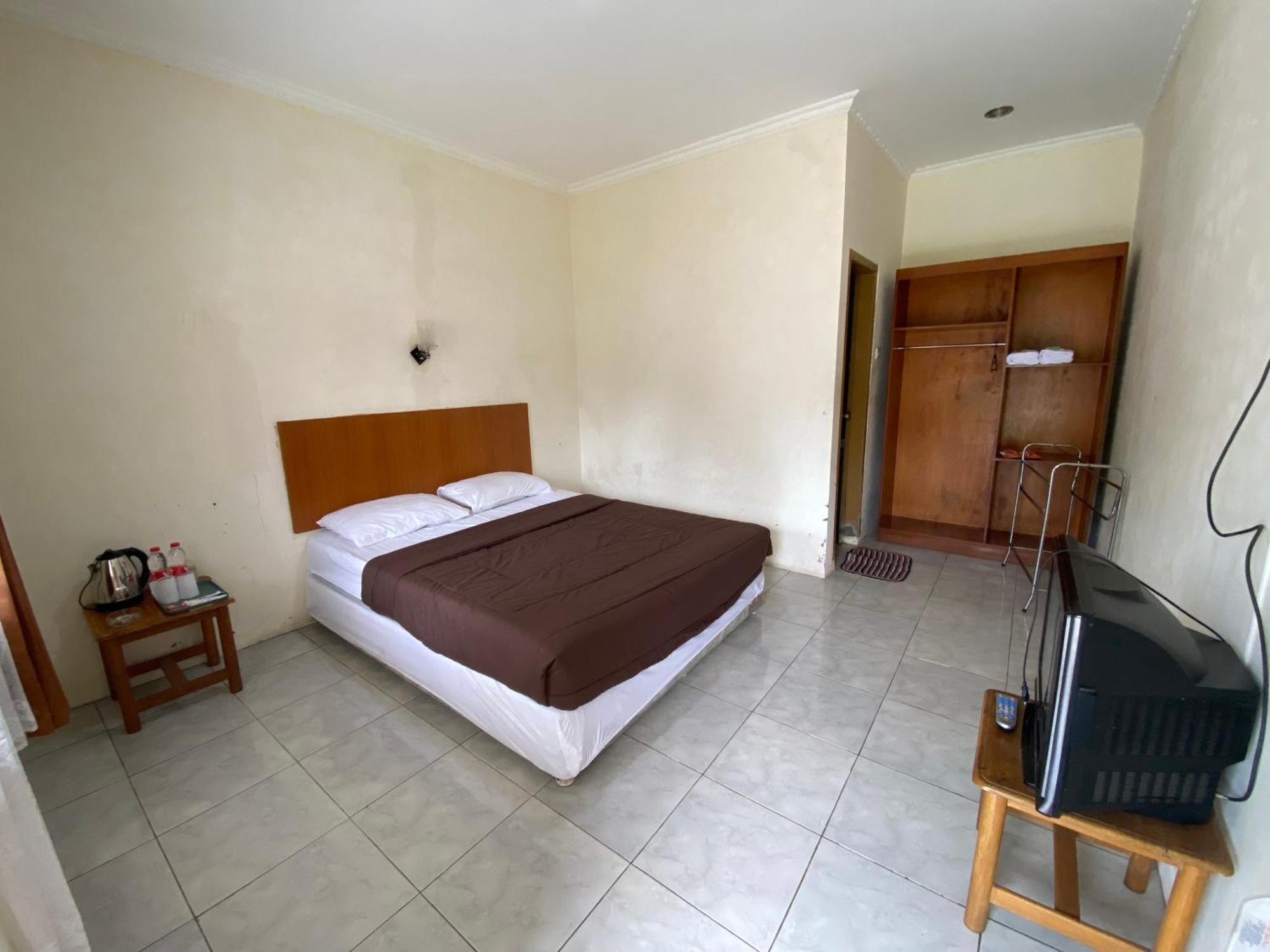 Hotel Puspa Sari Ciater Exterior foto